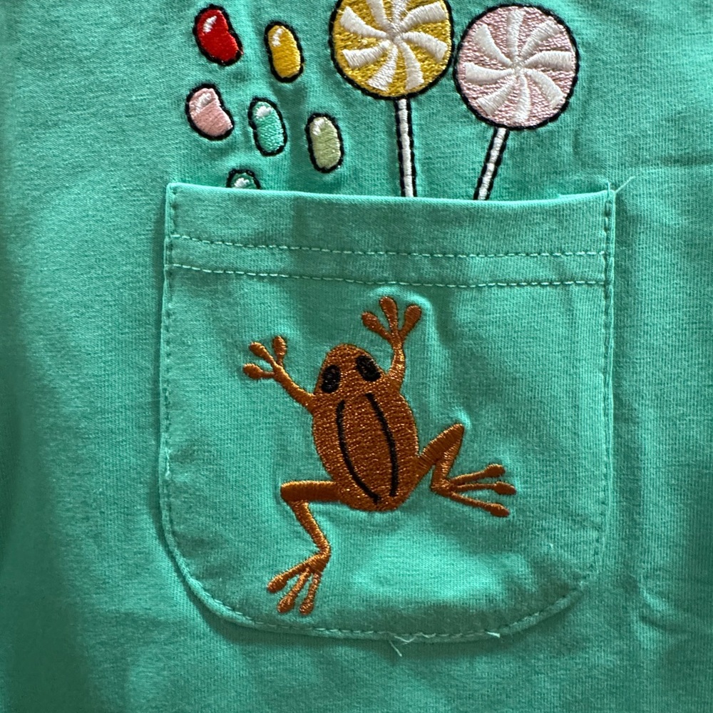 NWOT: Sz 4 Harry Potter, Honeydukes inspired tee by Taylor Joelle